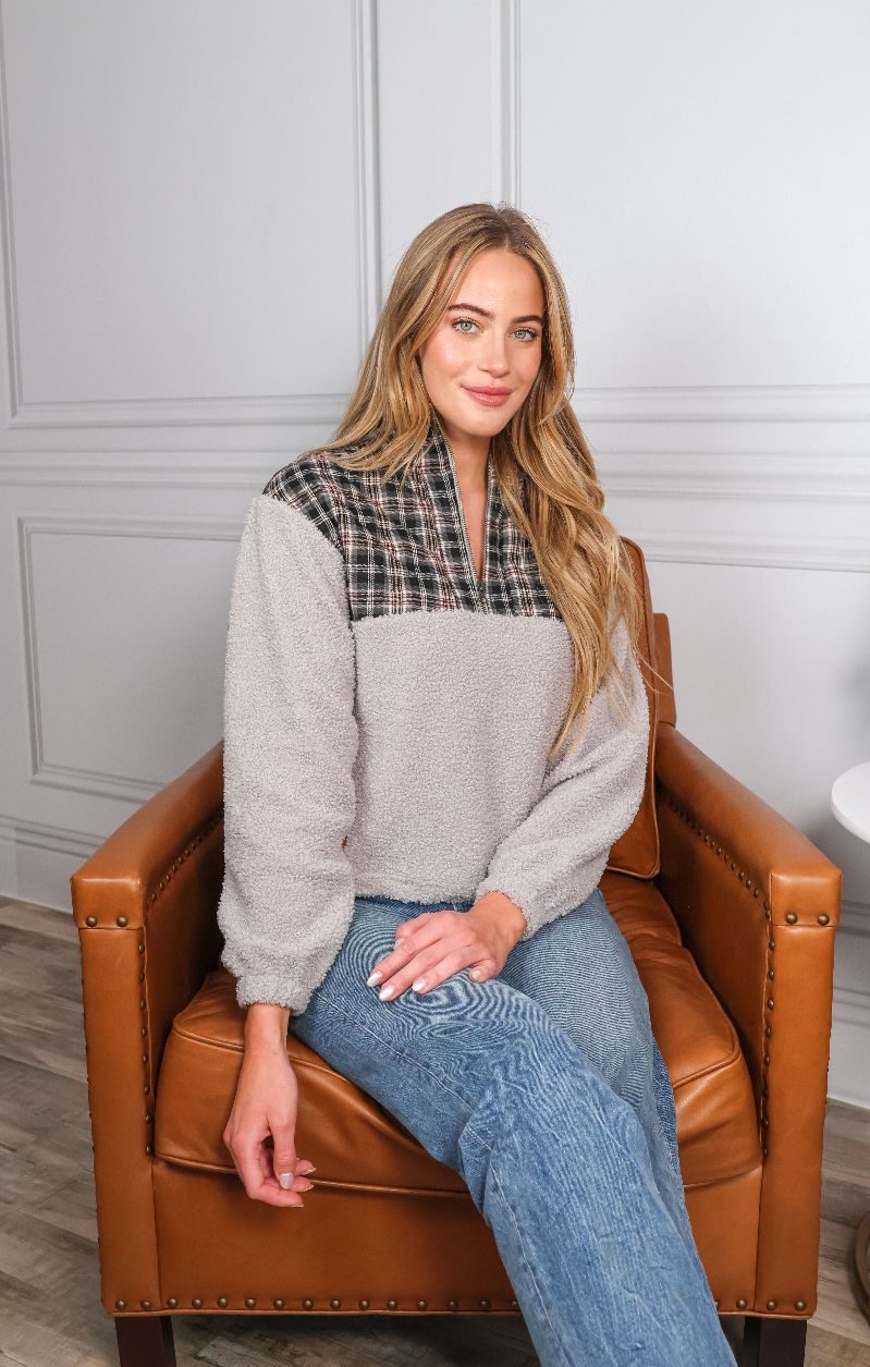 Outdoorsy Cloud Quarter Zip Pullover