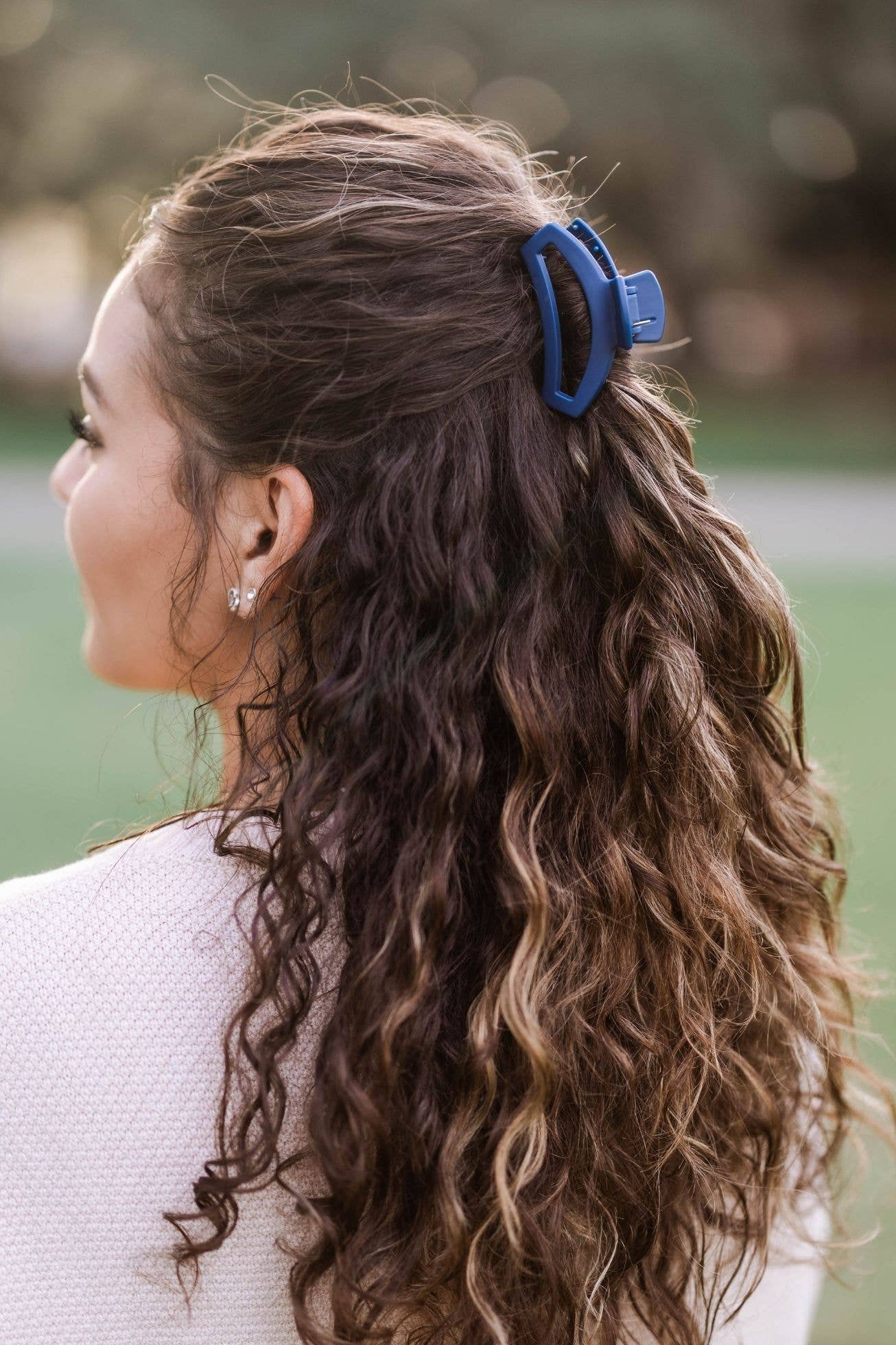 Open Midnight Rain Small Hair Clip