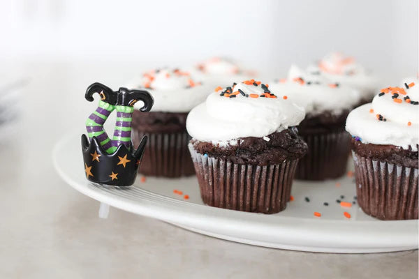 What's Up, Witches? - Witch Feet Mini (A284)
