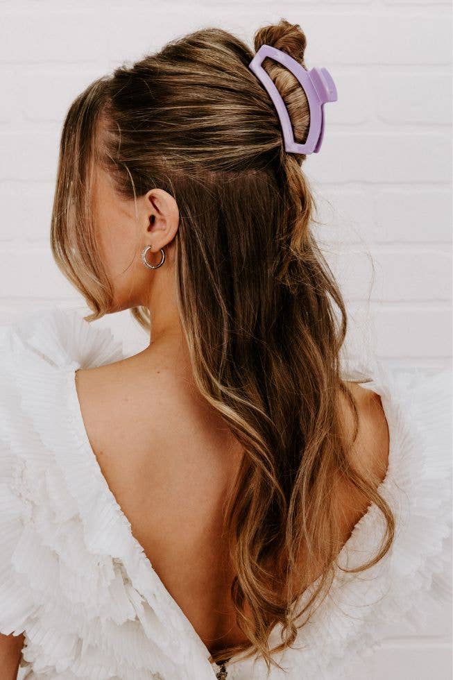 Open Lilac You Medium Hair Clip