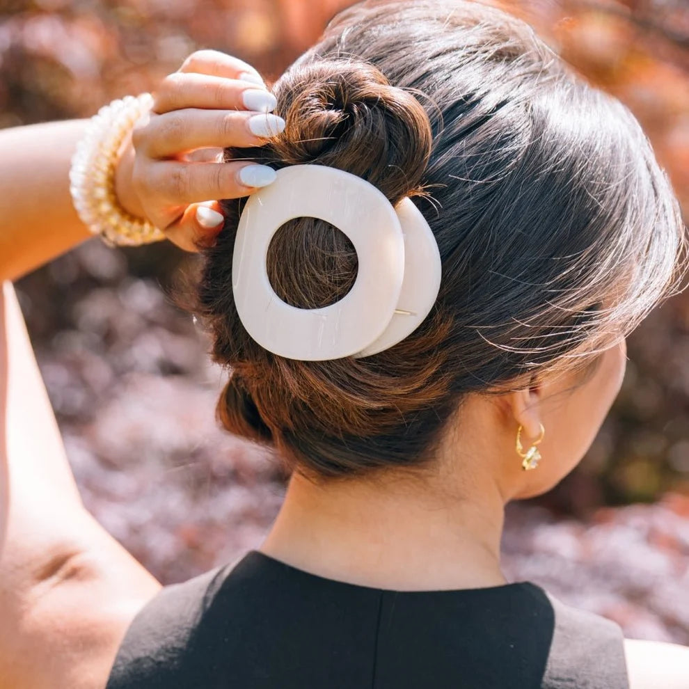 Almond Beige Flat Circle Hair Clip