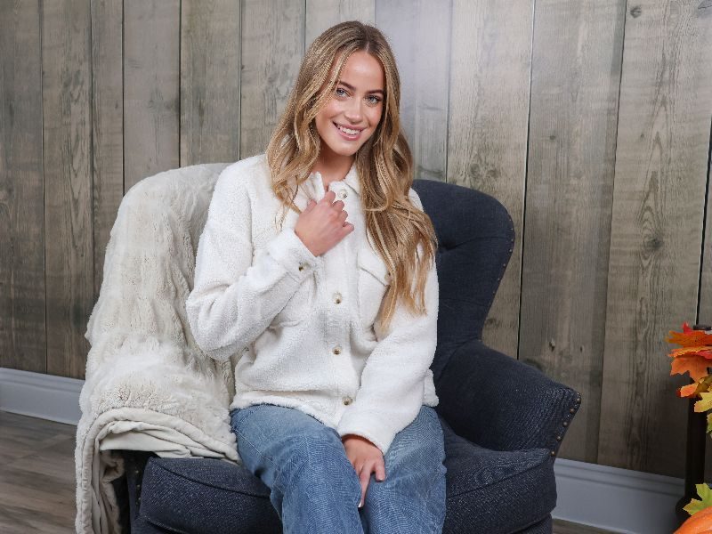 Fuzzy Shacket - Cream – Enchanted Florist and Gifts