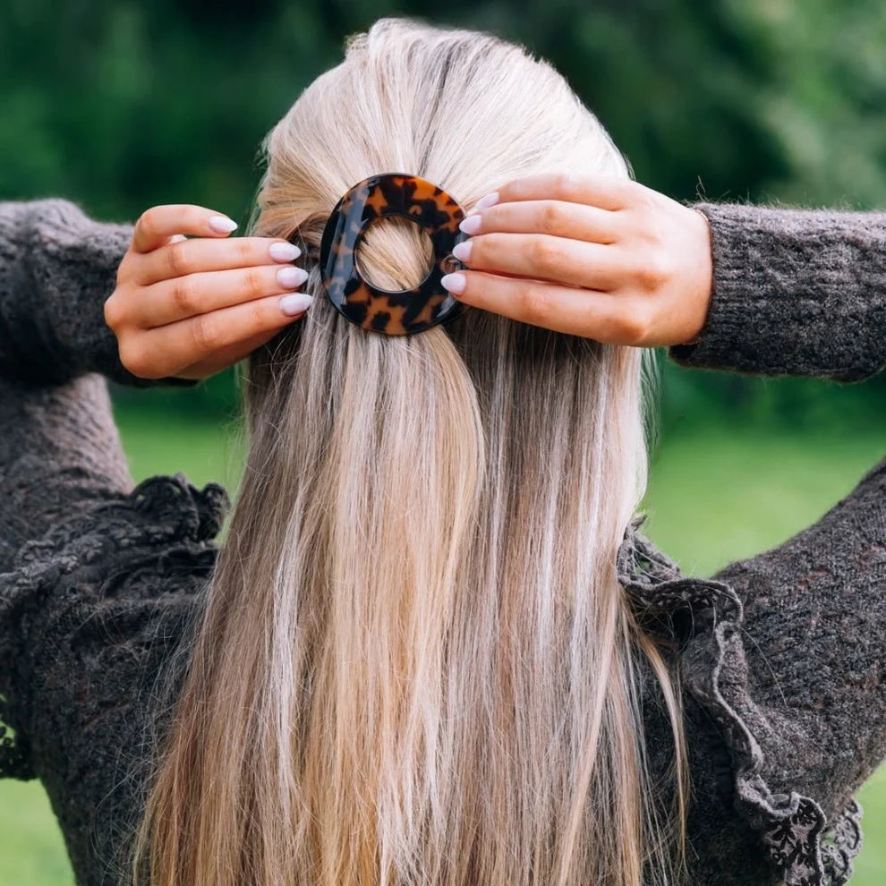Tortoise Flat Circle Hair Clip