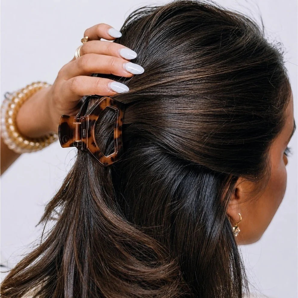 Open Jet Black Petite Hair Clip