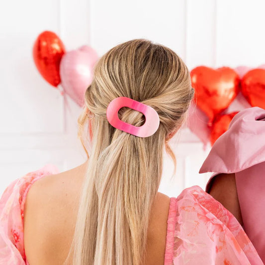 Kiss & Tell Flat Round Hair Clip