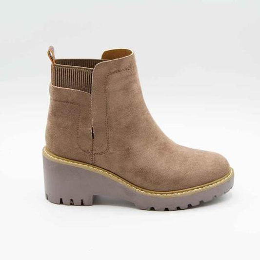 Corkys Basic Chelsea Womens Boots Ankle - Taupe